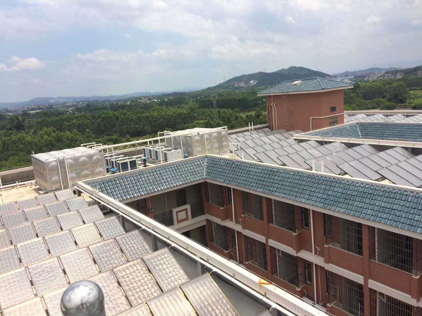 學校熱水工程