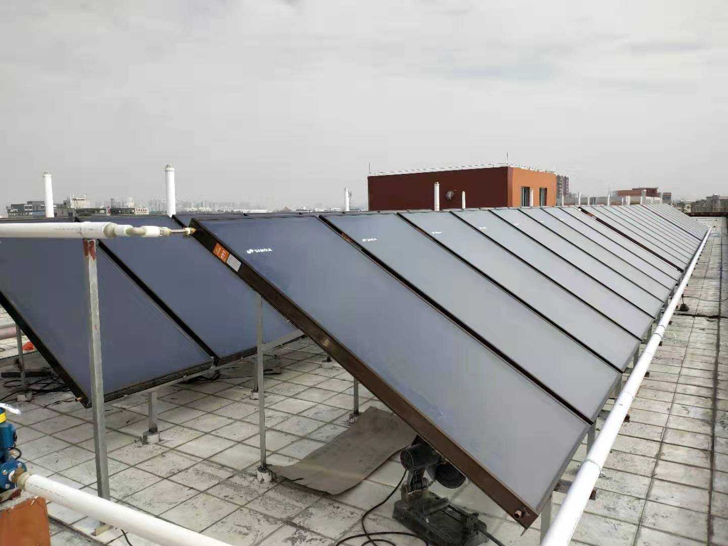 工廠太陽能熱水工程